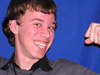 OLYMPUS DIGITAL CAMERA         