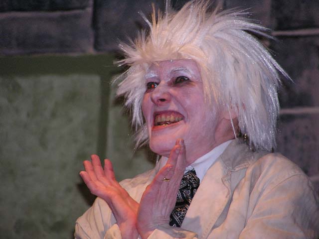 OLYMPUS DIGITAL CAMERA         