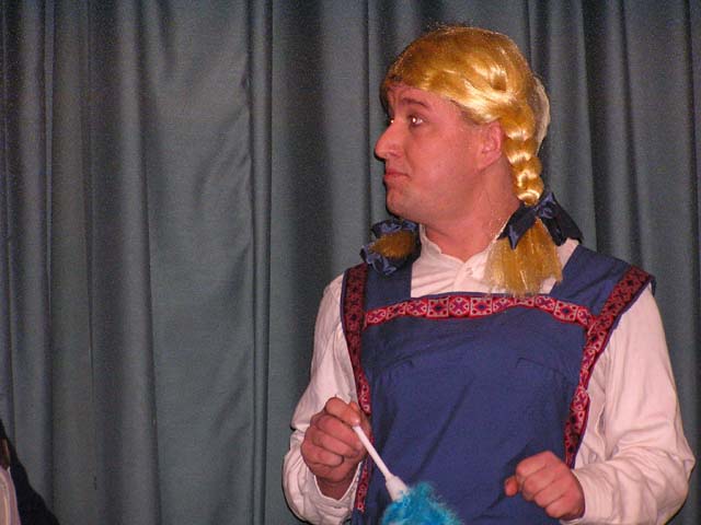 OLYMPUS DIGITAL CAMERA         