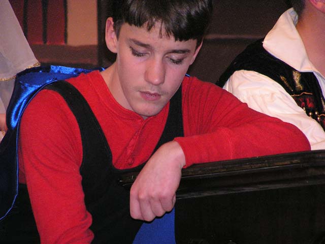 OLYMPUS DIGITAL CAMERA         