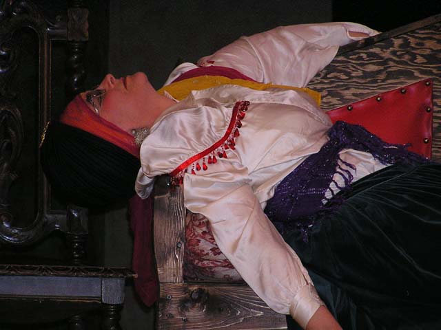 OLYMPUS DIGITAL CAMERA         