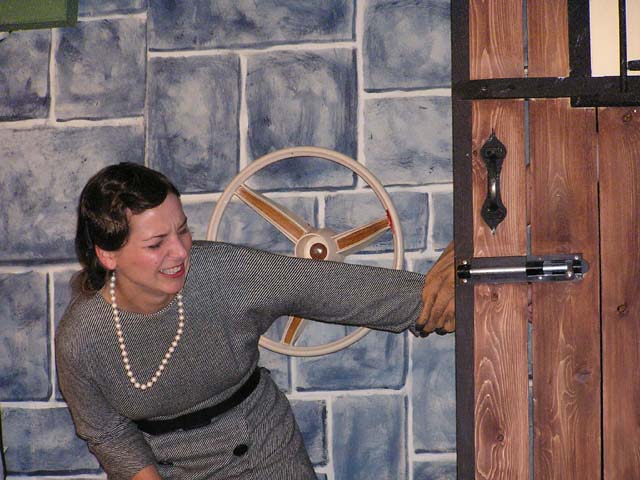 OLYMPUS DIGITAL CAMERA         