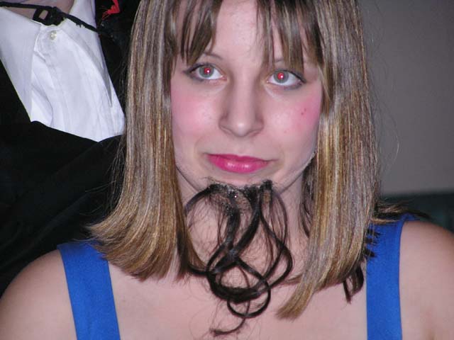 OLYMPUS DIGITAL CAMERA         