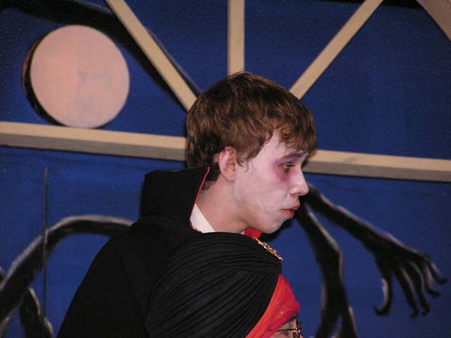 OLYMPUS DIGITAL CAMERA         