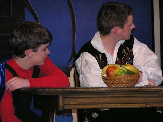 OLYMPUS DIGITAL CAMERA         