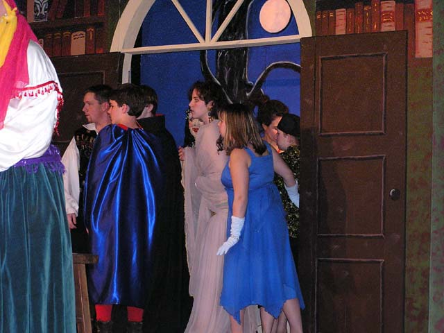 OLYMPUS DIGITAL CAMERA         