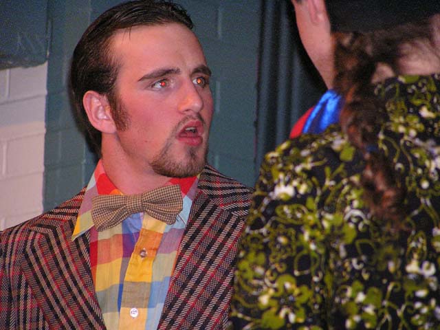 OLYMPUS DIGITAL CAMERA         