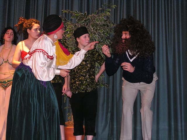 OLYMPUS DIGITAL CAMERA         