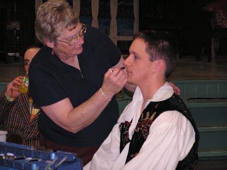 OLYMPUS DIGITAL CAMERA         